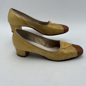 Cobblers Women's 7 Yellow Brown Leather Block Heels Vintage 70s 80s Retro Office